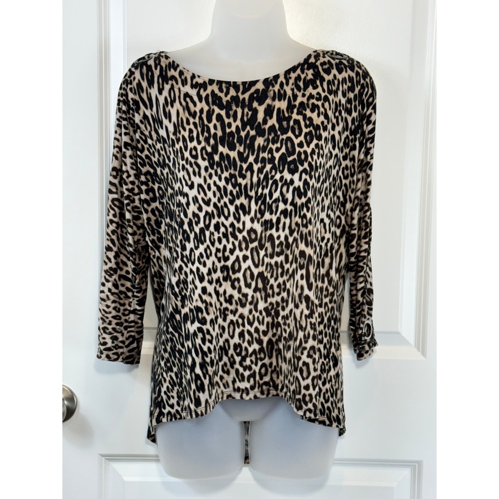 Cable & Gauge Leopard Print Cold Shoulder Cut Out 3/4 Sleeve Top Women's S Shirt